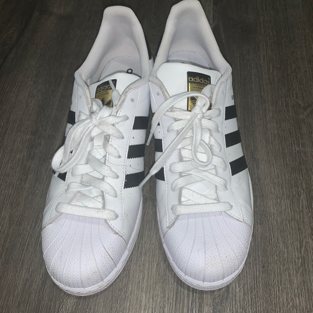 Adidas sneaker